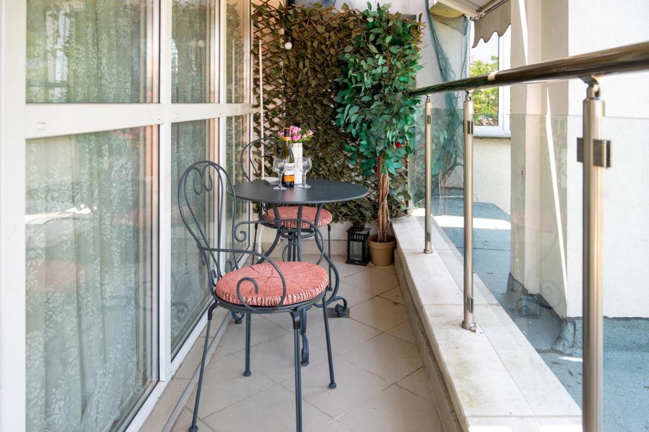 Sunny Studio With A View In Top Center Sofia Exterior photo